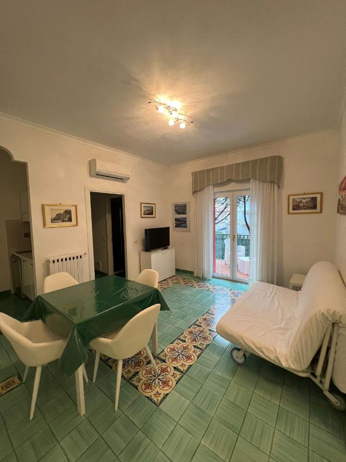 Sorrento Home E Flat Park And Pool エクステリア 写真